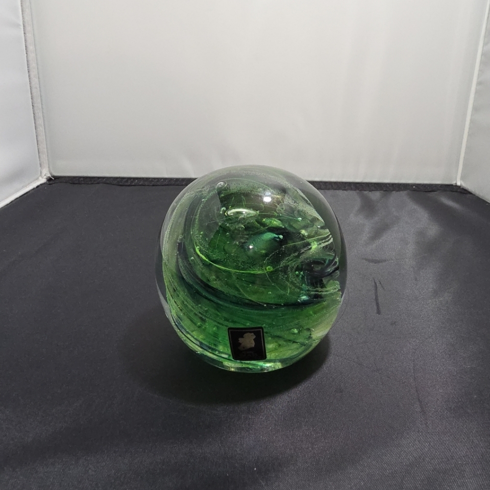 Vintage Kerry Glass Ireland Art Glass Paperweight Green Swirl Orb 3" w/ Labels